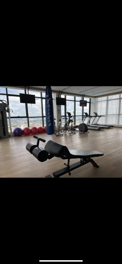Walking Street Condo Beautiful 1 King Bedroom Angeles Exteriér fotografie
