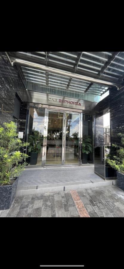 Walking Street Condo Beautiful 1 King Bedroom Angeles Exteriér fotografie