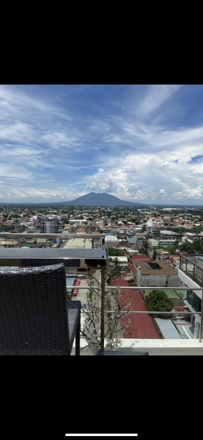 Walking Street Condo Beautiful 1 King Bedroom Angeles Exteriér fotografie