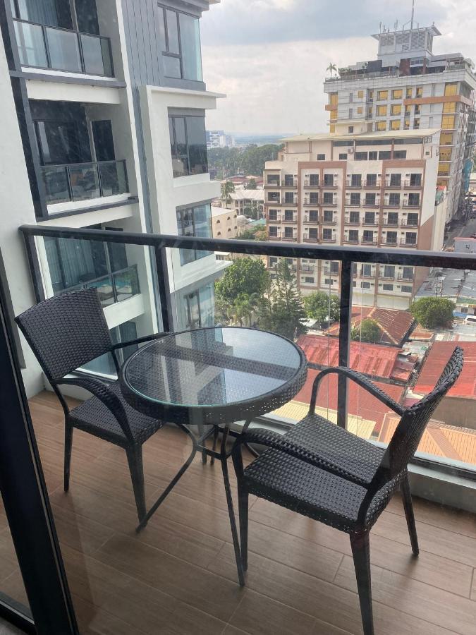 Walking Street Condo Beautiful 1 King Bedroom Angeles Exteriér fotografie
